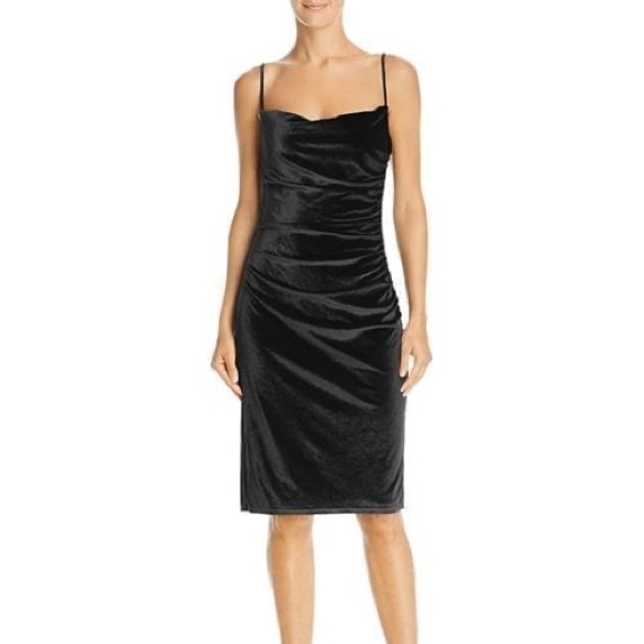 Black velvet mini cocktail dress - Picture 1 of 4